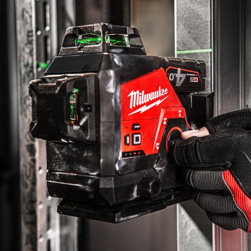 Milwaukee M12 3PL-0C 3 x 360° Cross Line Laser - Image 3