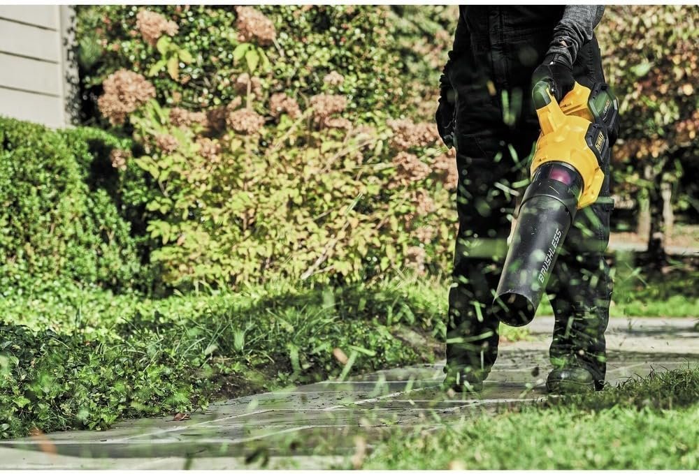 DEWALT DCBL772B Cordless Axial Blower (Tool Only) - Image 3